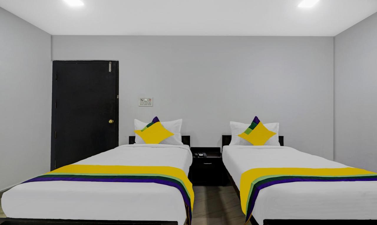 Itsy By Treebo - Lg Grand Inn Hyderabad Bagian luar foto