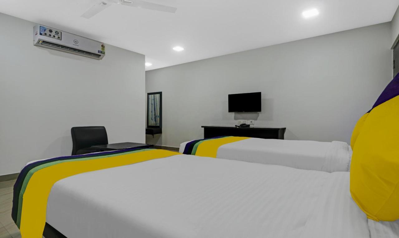 Itsy By Treebo - Lg Grand Inn Hyderabad Bagian luar foto