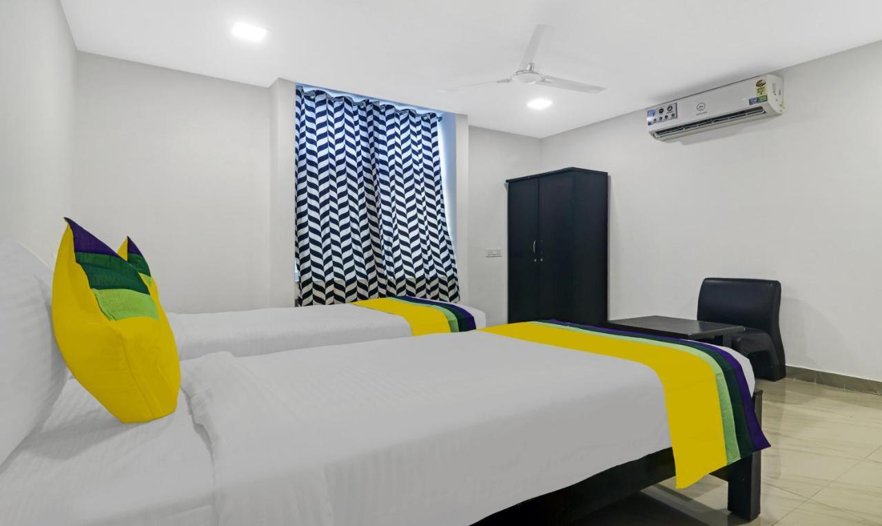 Itsy By Treebo - Lg Grand Inn Hyderabad Bagian luar foto