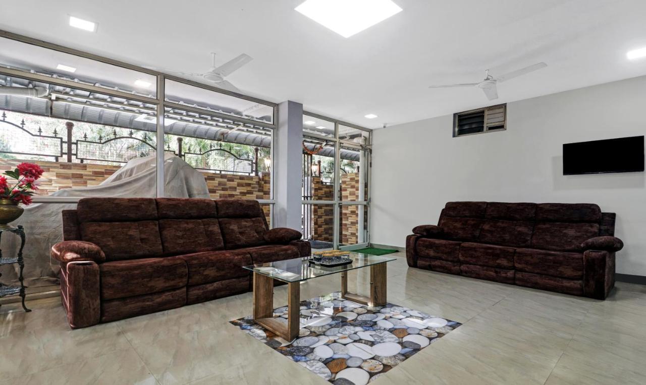 Itsy By Treebo - Lg Grand Inn Hyderabad Bagian luar foto